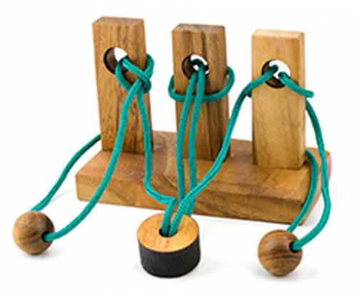 Wooden Logic Puzzle With Ropes & Knobs Tree Tower -  Price: 10,00€