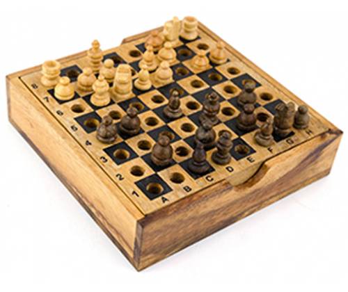 Wooden Board Game Chess Figures -  Price: 20,00€